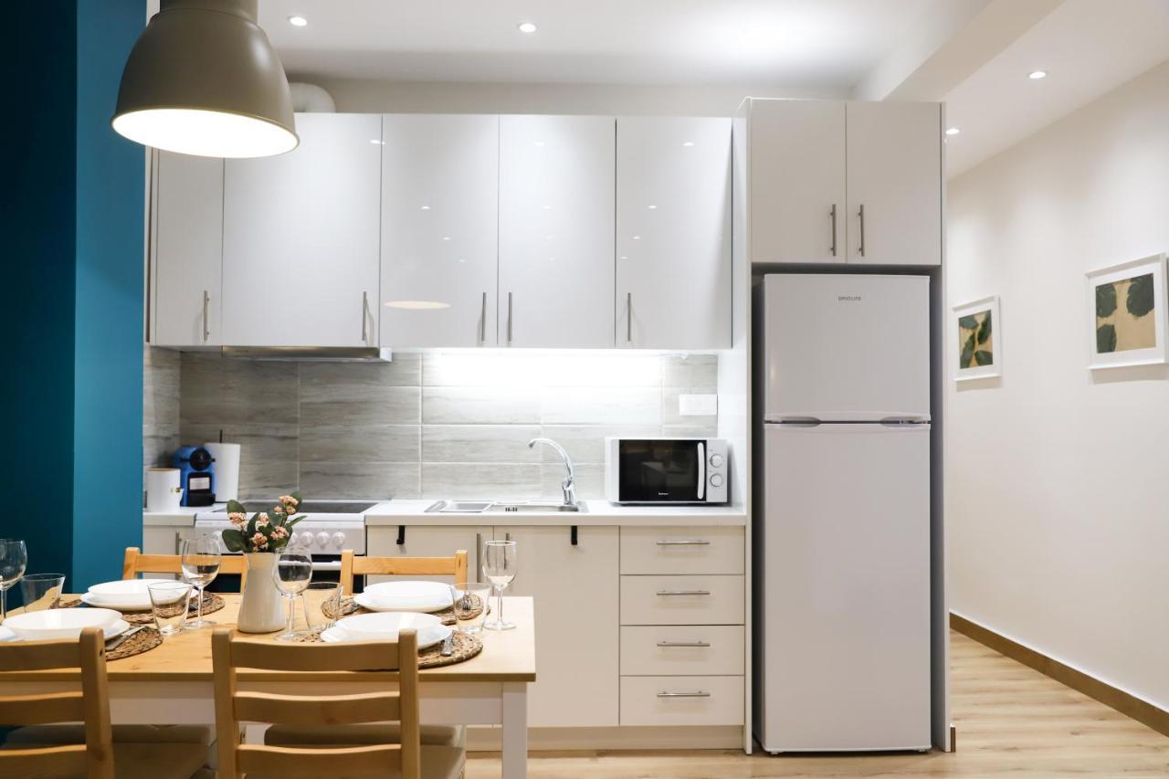 Luxury Seaview Apartment Con Vista 루트라키 외부 사진