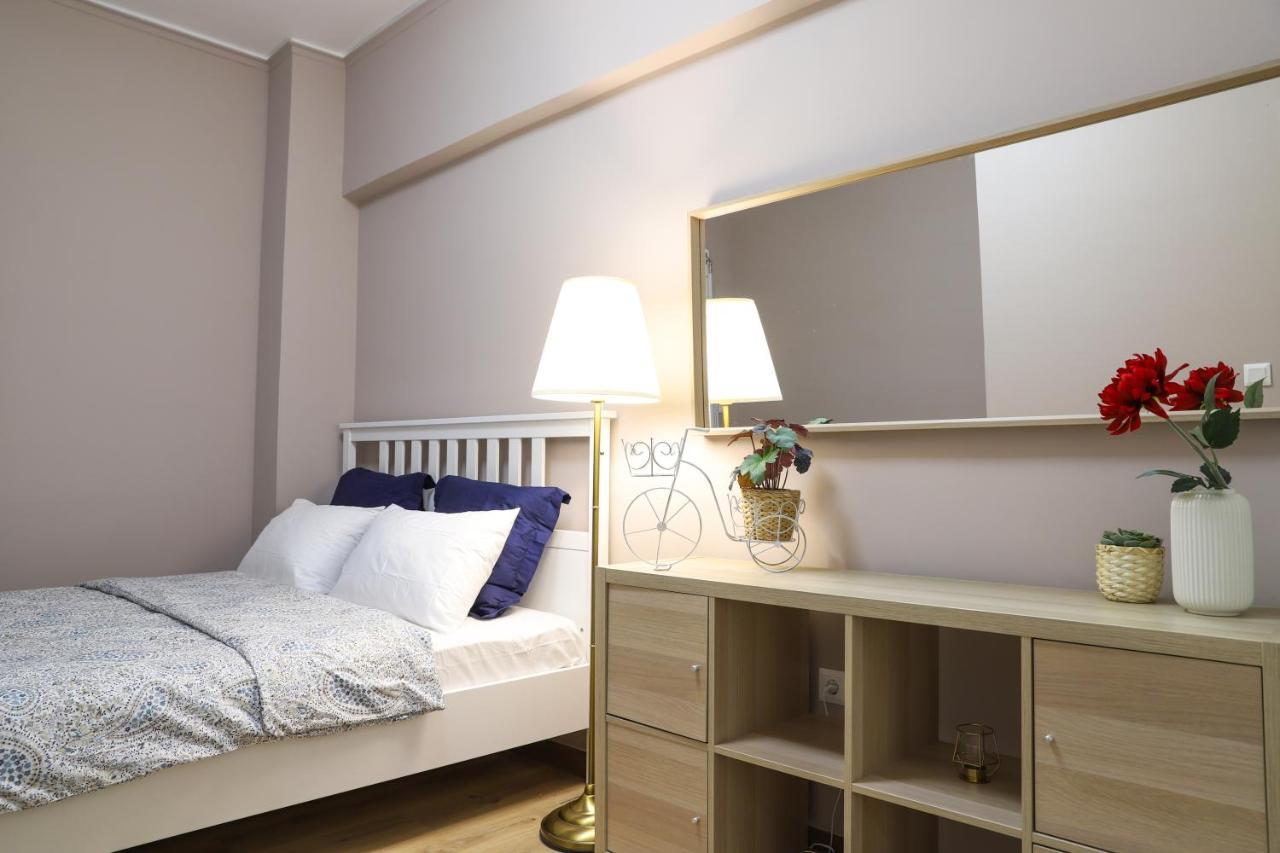 Luxury Seaview Apartment Con Vista 루트라키 외부 사진